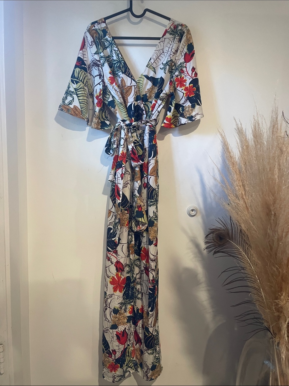 True Destiny Floral Maxi Dress V-neckline Kimono Sleeves Sz XL B131